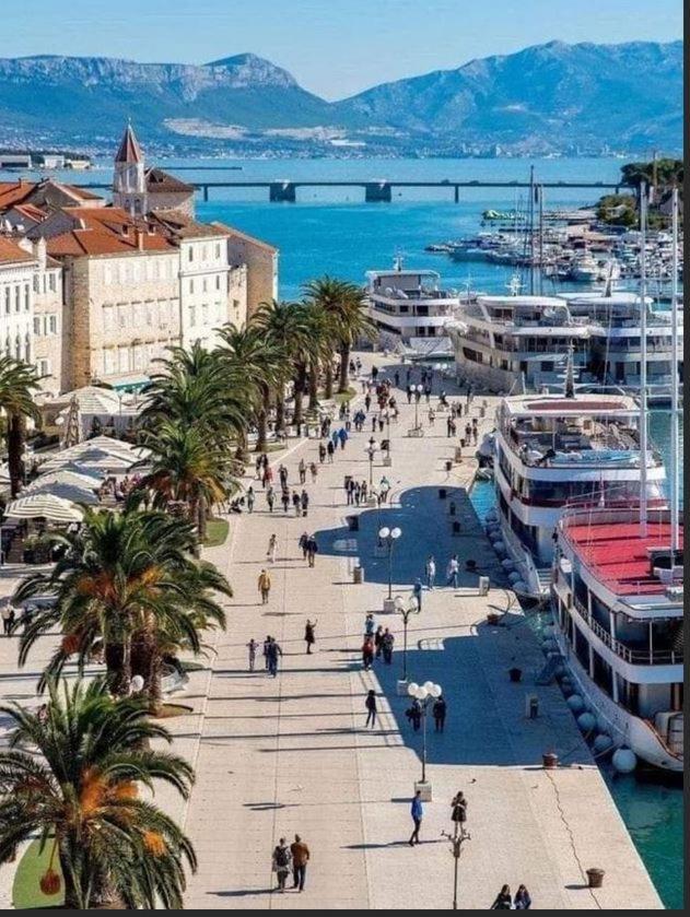 Luxury Apartment Magdalena Trogir Exterior foto